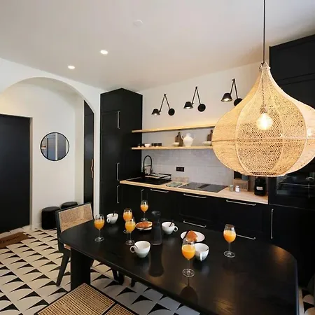 Familiale Sauna 10 - 8p Parigi